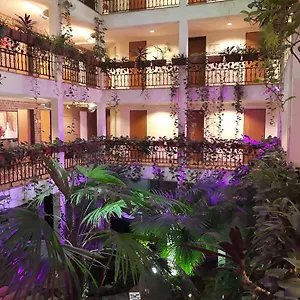 https://solitaire-hotel.find-berlin-hotels.com