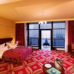 https://riverside-city-hotel-spa.find-berlin-hotels.com
